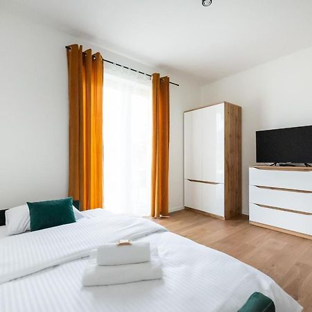 Hohome Comfy Apartments วอร์ซอ ภายนอก รูปภาพ