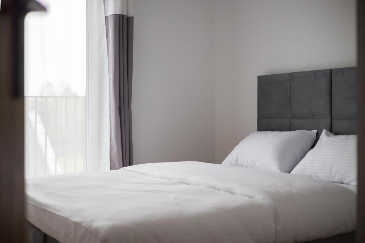 Hohome Comfy Apartments วอร์ซอ ภายนอก รูปภาพ